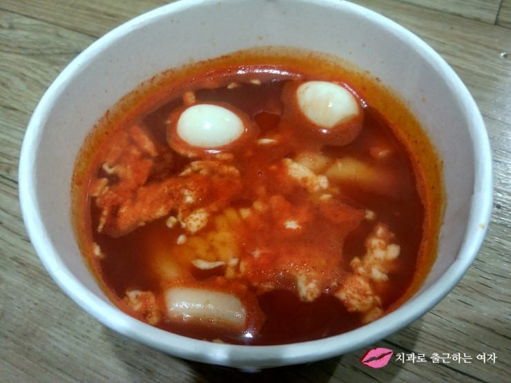편의점 떡볶이 - 화끈한 국물떡볶이 + 라면속에 모짜렐라 치즈 관련 이미지 11