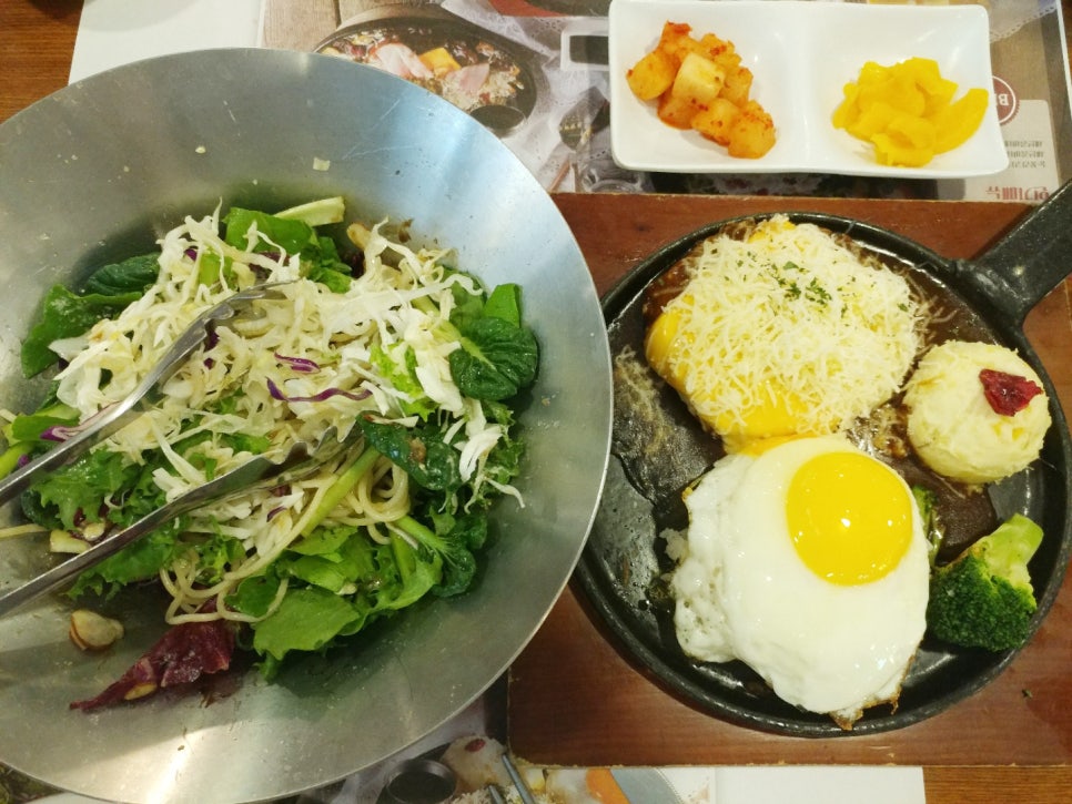 강남 뉴코아 아울렛 [ 후쿠오카 함바그 ] 관련 이미지 1