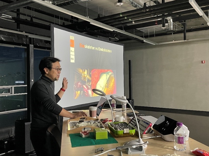 연세굿데이치과, 18년 장기보존 임플란트 증례발표 관련 이미지 16