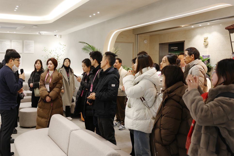 중국 푸르고 치과의사 방문을 통한 글로벌 치과 교류 현장 관련 이미지 2