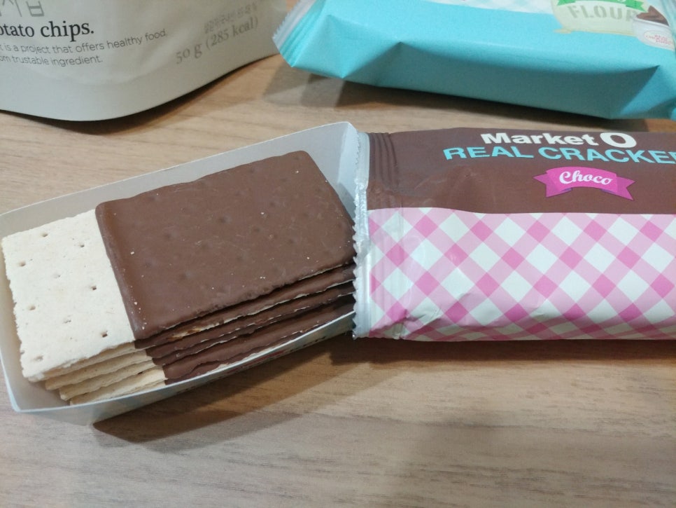 올리브영 과자 - 바삭한 감자칩 & 마켓오 리얼크래커 초코 관련 이미지 7