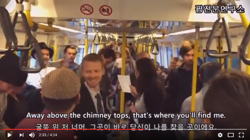 지옥철 출근길에서 보면 힐링되는 감동 영상 관련 이미지 6
