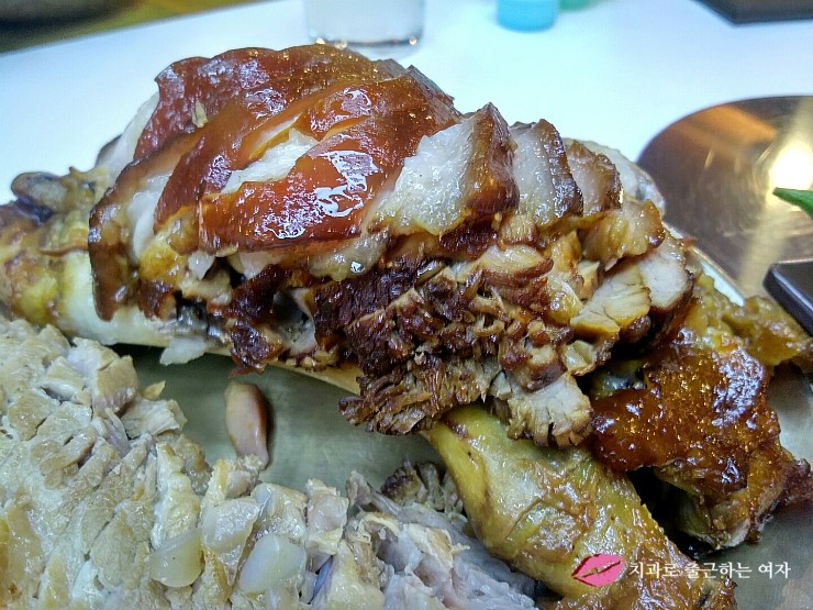 시청 오향족발, 드뎌 먹음!!! 종각 종로관철점 족발+보쌈 반반세트 ♬ 관련 이미지 7