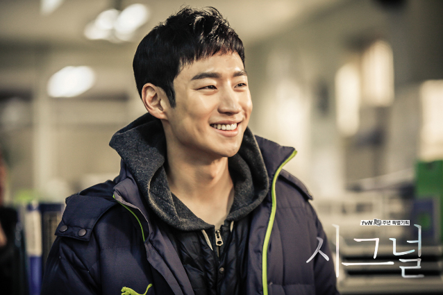 tvN <시그널>, 드뎌 시작했네요! 오래 기다렸습니다 ㅜㅜ 관련 이미지 11