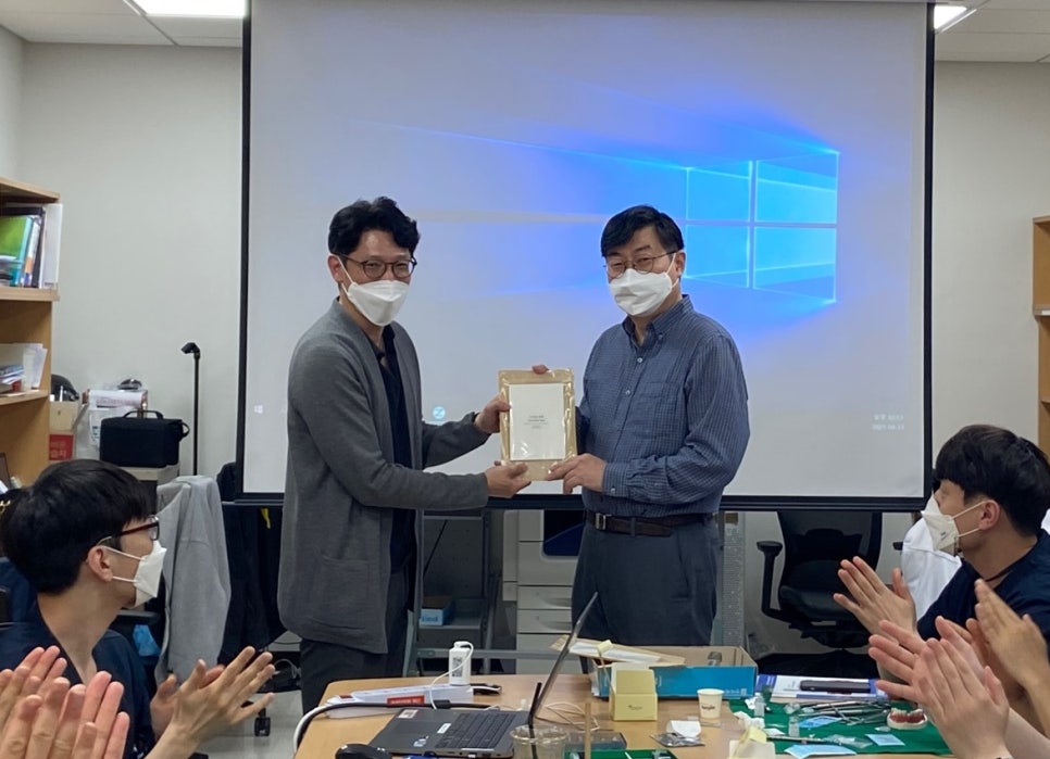 [현장기록] 정재욱 원장님, 신촌세브란스 치과대학병원 강의 및 실습지도 관련 이미지 8