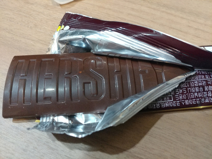 허쉬 아몬드 초콜렛, 너무 맛있쟈나 ㅠㅠ 관련 이미지 2