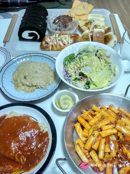 인스턴트 식품으로 한상차림 :) 관련 이미지 1