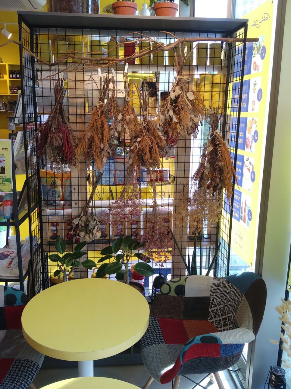 너무 예쁜 광화문 갤러리 카페 , 애드리안윤 관련 이미지 2