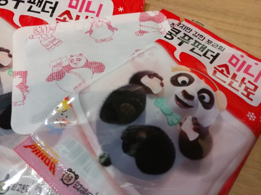 추운날씨필수템 - 올리브영 쿵푸팬더 미니손난로 &hearts; 관련 이미지 6
