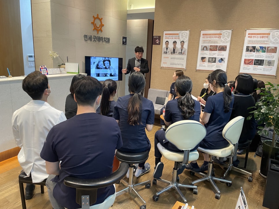 스위스산 명품, 스트라우만 임플란트 정식 도입! 관련 이미지 5