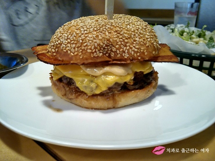 홍대 연남동 햄버거 <옥탑 OKTOP> 넘 맛있어요 ㅠㅠ 관련 이미지 10