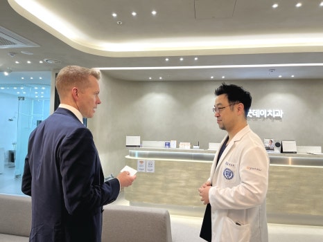 스위스 가이스트리히 CEO 한국 방문소식 관련 이미지 2