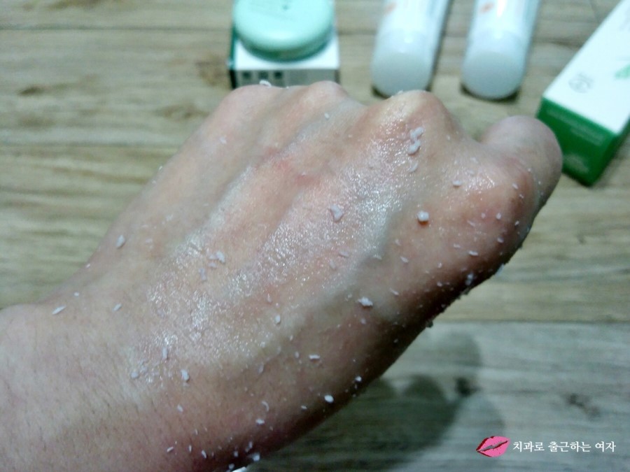 자극 없는 각질 제거, 필링 마스크 ♡ ( 이니스프리 청보리 고마쥬 필링 마스크 ) 관련 이미지 11