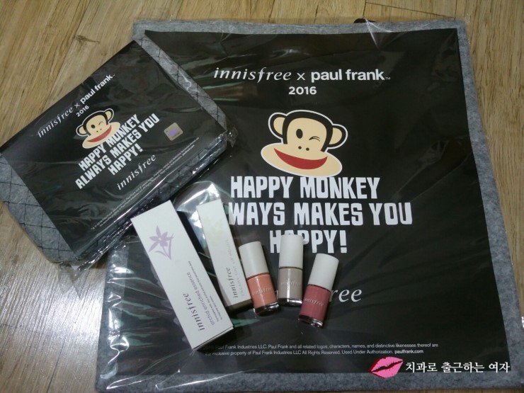 이니스프리 폴프랭크 파우치 & 에코백 (5만원 이상 구매 시) 관련 이미지 2