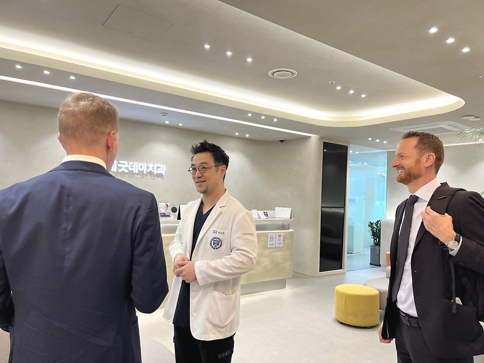 스위스 가이스트리히 CEO 한국 방문소식 관련 이미지 1