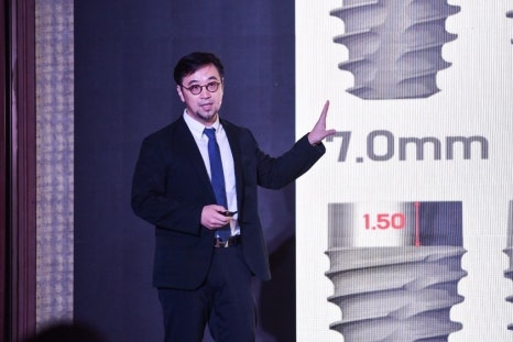 연세굿데이치과, 18년 장기보존 임플란트 증례발표 관련 이미지 14