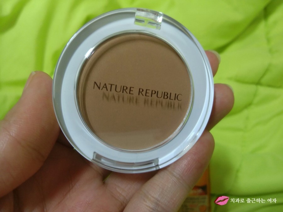 윤곽쉐딩 메이크업 위한 네이처리퍼블릭 블러셔 (이사배 영상 有) 관련 이미지 1