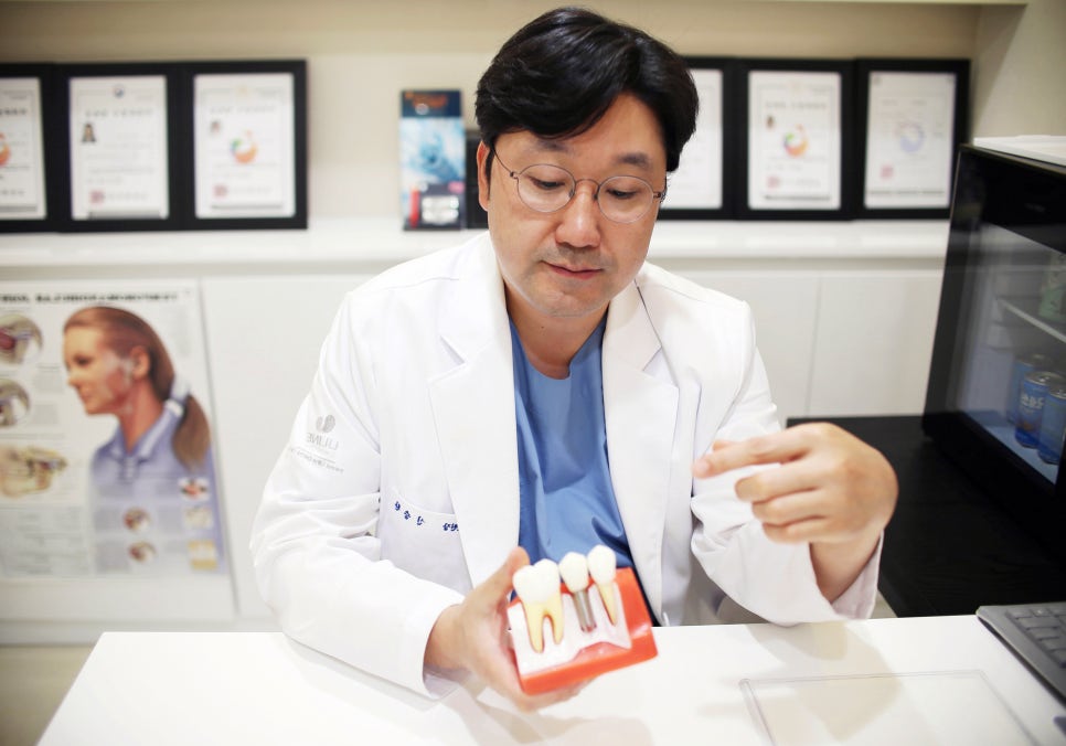완전틀니비용 사용하기 버겁다면 관련 이미지 2