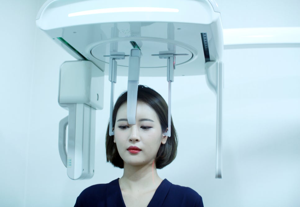 설측교정가격 남들 시선 피해보며 관련 이미지 7