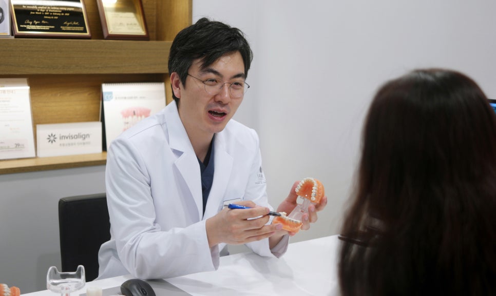 돌출입교정후기 이렇게 효과가 좋았다니! 관련 이미지 5