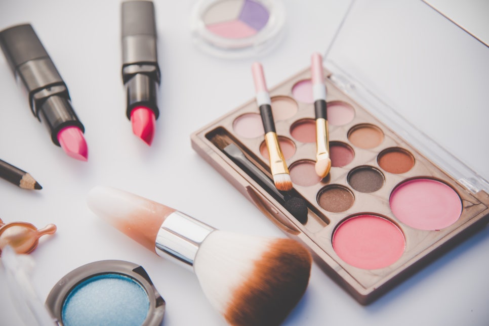When Can You Drink Alcohol, Exercise, and Wear Makeup After Mole Removal? image 4