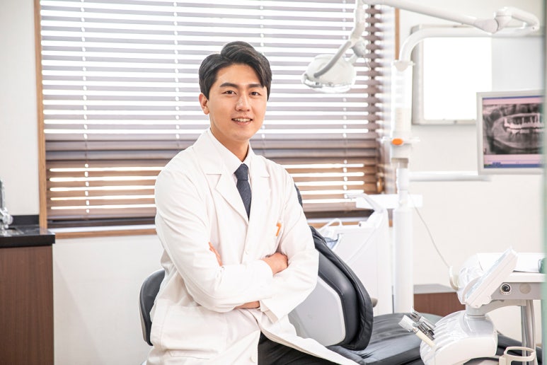 Are Same-Day Dental Implants Really Safe? image 5