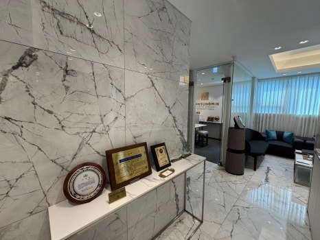 젊은 여성의 하안검, 눈밑지방재배치 수술 애굣살 보존의 중요성 관련 이미지 4