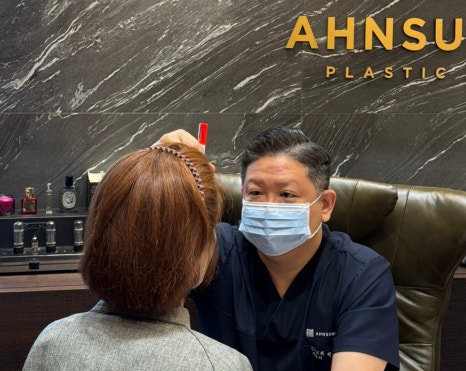 눈썹 거상 수술 효과와 흉터 변화 관련 이미지 7