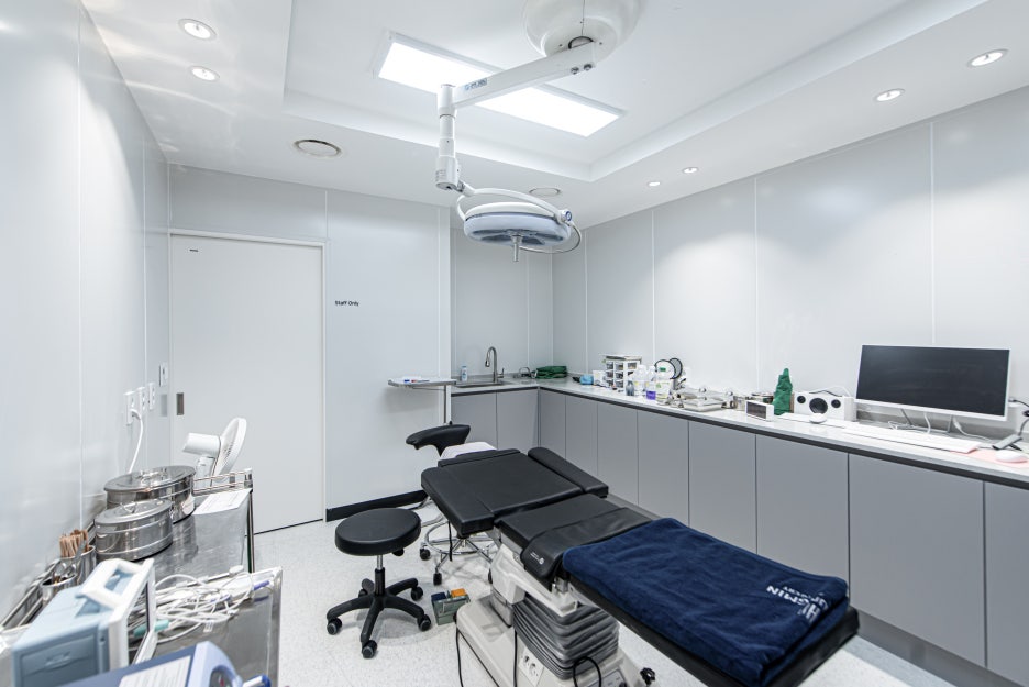 눈밑지방수술 나에게 적합한 방식은? 관련 이미지 2