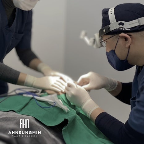 불룩한 눈 밑 지방, 해결할 수 있을까? 관련 이미지 9