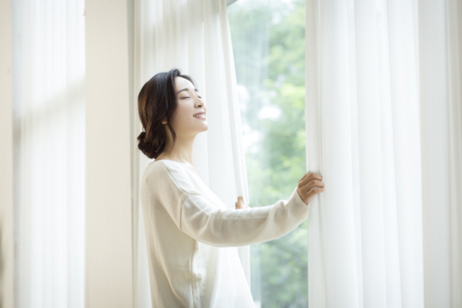 중년눈수술 또렷하고 동안이미지로 돌아가는 방법? 관련 이미지 7