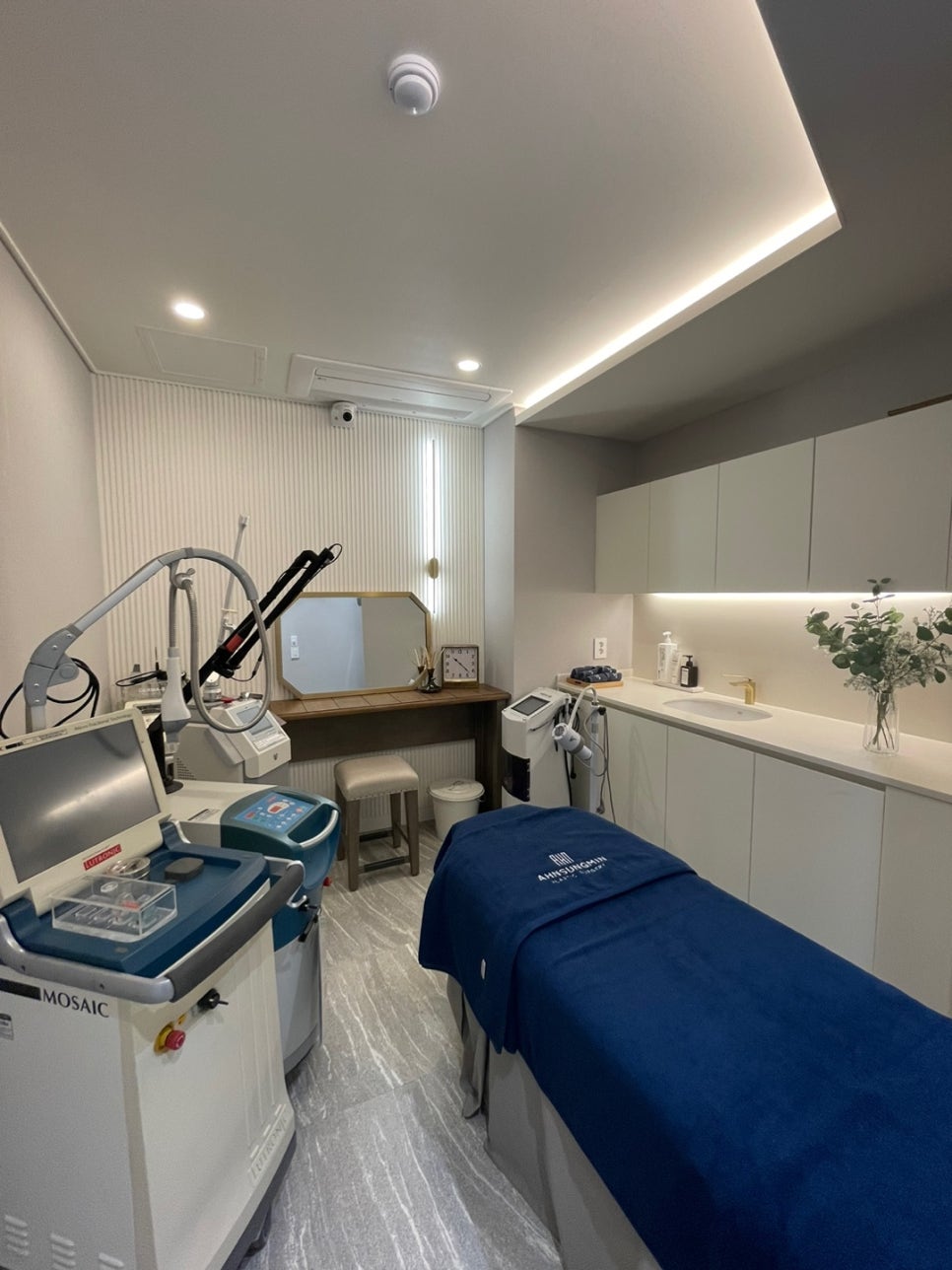 눈꺼풀처짐 노안이미지로 걱정이라면 관련 이미지 3