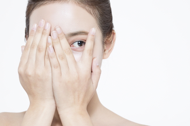 중년눈수술 또렷하고 동안이미지로 돌아가는 방법? 관련 이미지 5