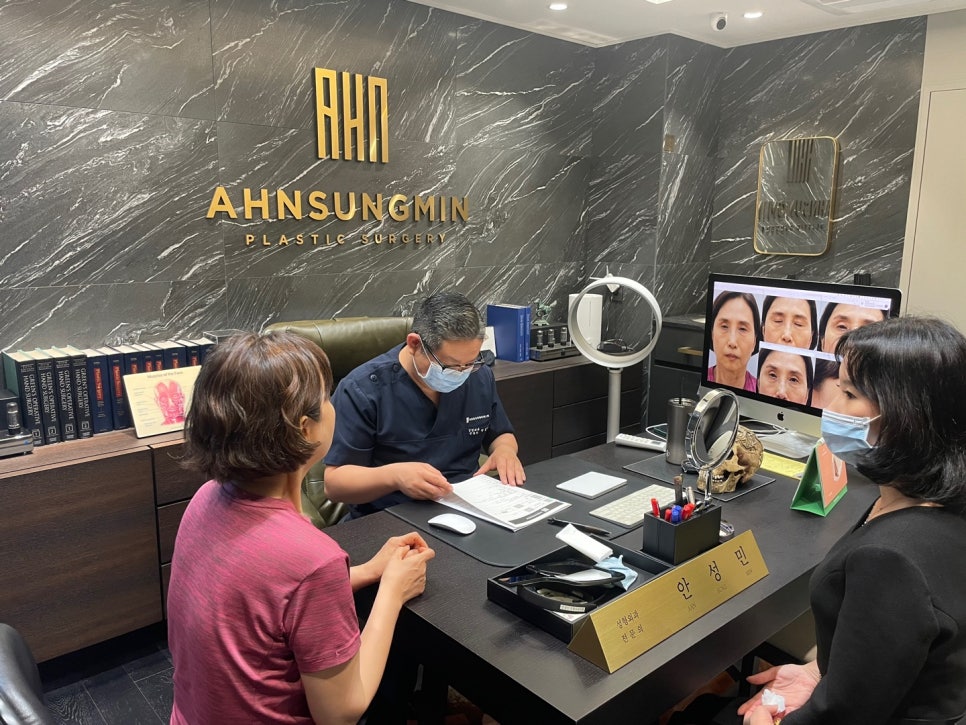 나이대별 상안검 수술, 처진 눈꺼풀을 개선하다 관련 이미지 14