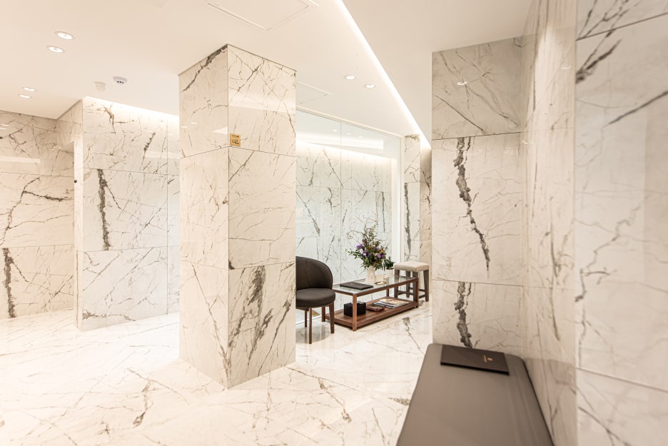 눈밑지방제거수술비용 보다 더욱 중요하게 확인해야 할 것은? 관련 이미지 5