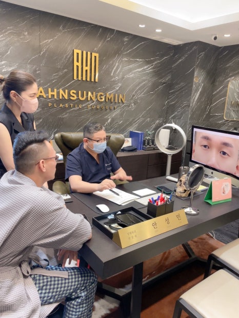 미세한 차이가 주는 매력적인 눈 남자 눈매교정 잘하는 병원 관련 이미지 6