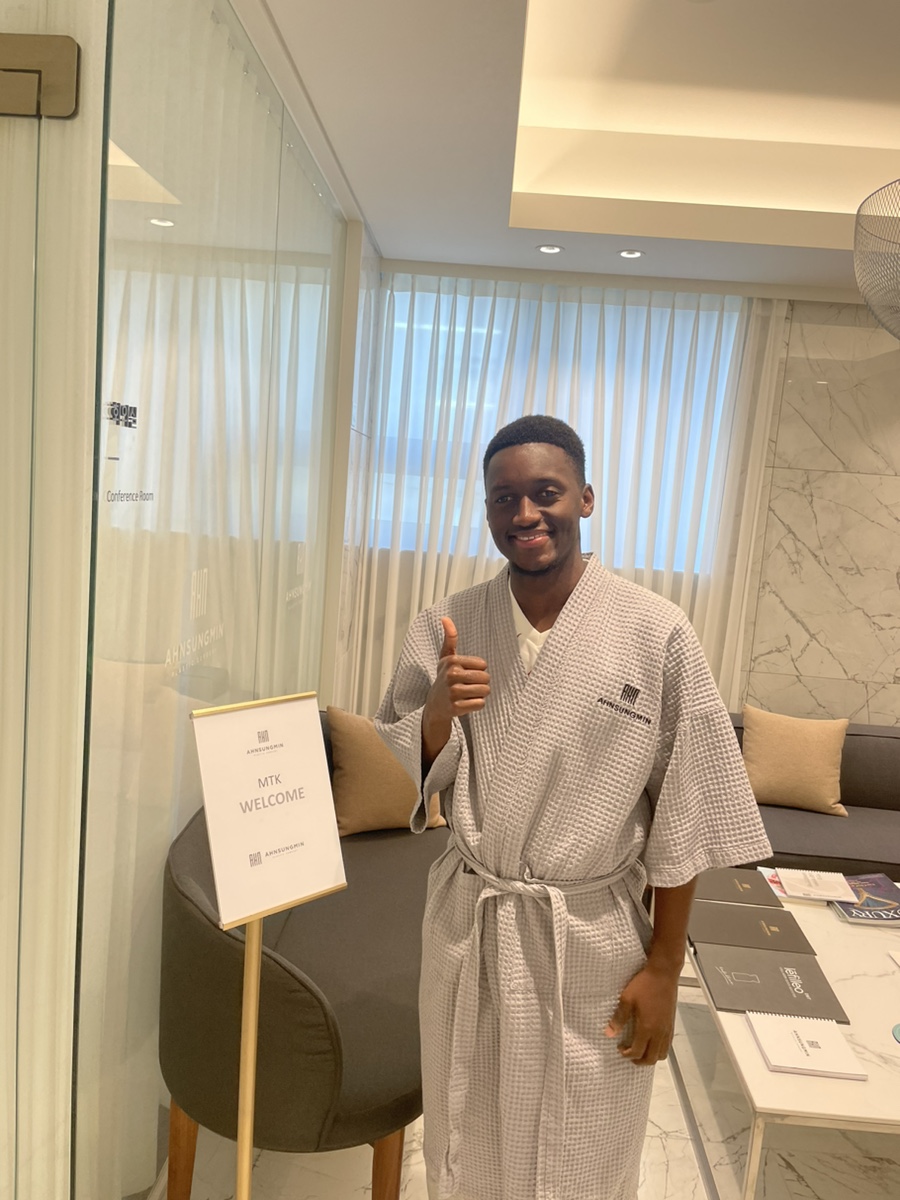 선천성 안검하수 짝짝이 눈매교정 재건수술[성형외과 전문의 안성민] 관련 이미지 7