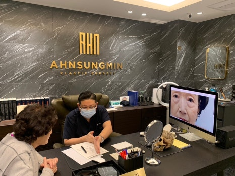 중년 눈 재수술 근본적인 문제 해결 맞춤 재수술 관련 이미지 6