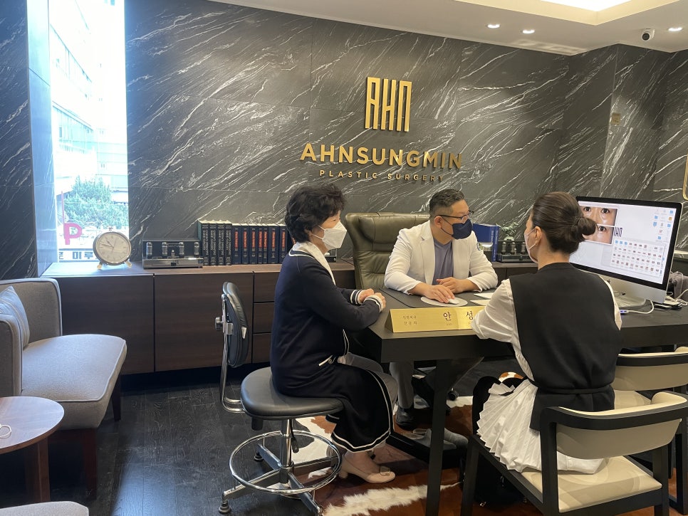 [안성민 성형외과] 매일을 아름답게 만드는 안성민 대표원장 관련 이미지 2