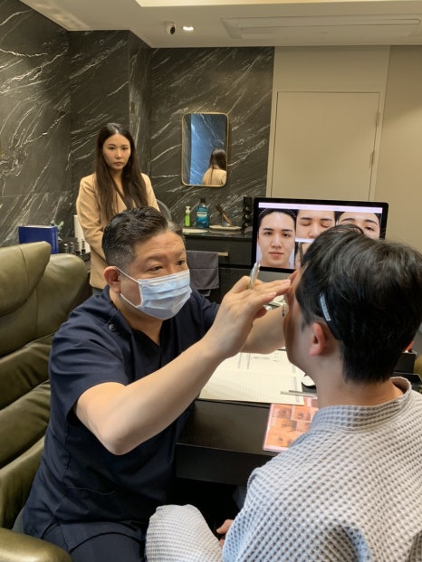 20대 남자 안검하수 수술 전후, 성형외과 전문의 관련 이미지 9