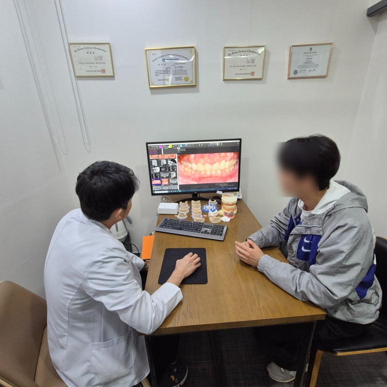 잇몸퇴축수술 , 실패 확률을 최소화하는 5가지 핵심 사항 관련 이미지 2