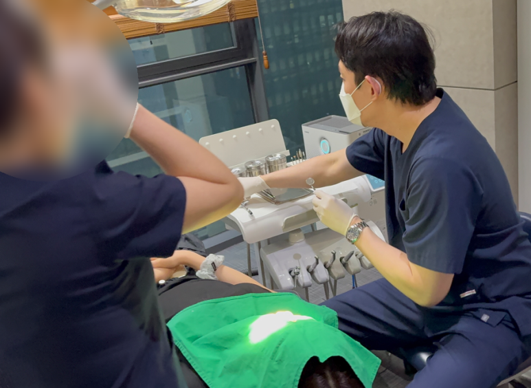 저장완)선릉역치과, 평생 남을 웨딩사진 앞에서미소가 망설여지는 예비신부님께 관련 이미지 8