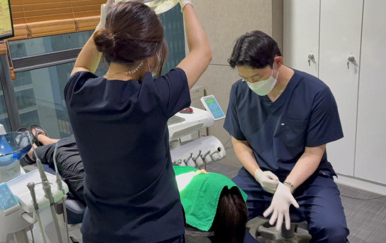 Gangnam Gum Contouring—Doesn’t It Hurt? An Honest Account of the Pain image 8