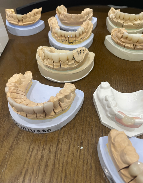 선릉역치과, 평생 남을 웨딩사진 앞에서 미소가 망설여지는 예비신부님께 관련 이미지 4