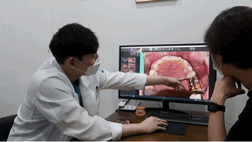 캐나다, 프랑스 등 비행기 타고 환자들이 오는 이유? - 디데이치과 김무진, 오태훈 대표원장 진료 철학 관련 이미지 3