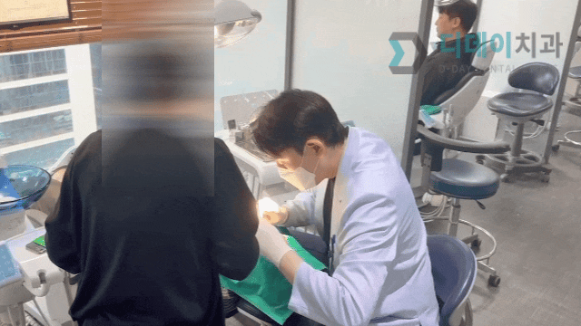 한티역치과, 입시 끝나고 교정 망설이는 분들? 3가지만 확인하세요 관련 이미지 4