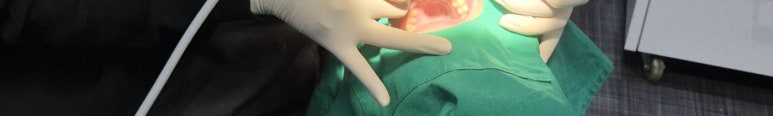 논현역치과, 임플란트 할 때 경력만큼 중요한 관련 이미지 12