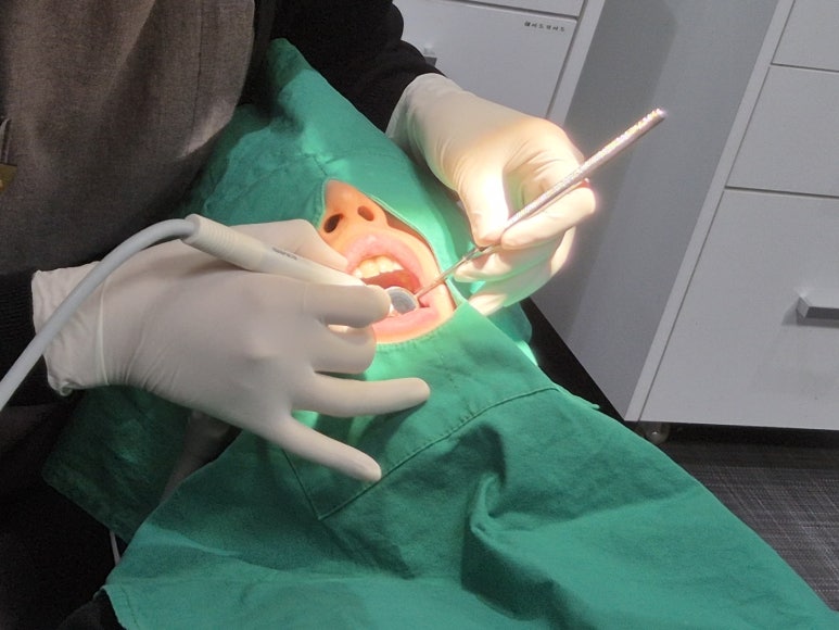 치아틀어짐 방치하면 생기는 문제점 의사가 경고하는 이유 관련 이미지 7