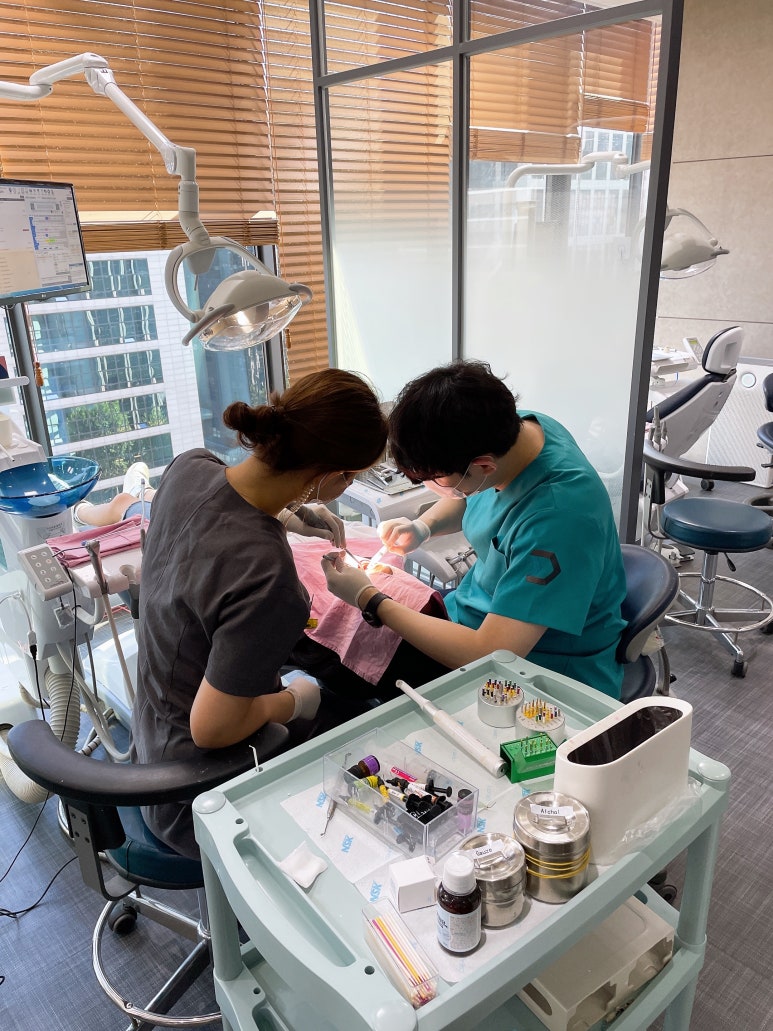 잇몸성형유지기간? 치과의사가 직접 알려드립니다. 관련 이미지 1