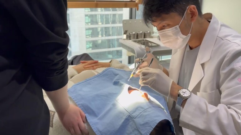 Looking for a recommended dental clinic near Seolleung Station? You only need to know 2 things image 7